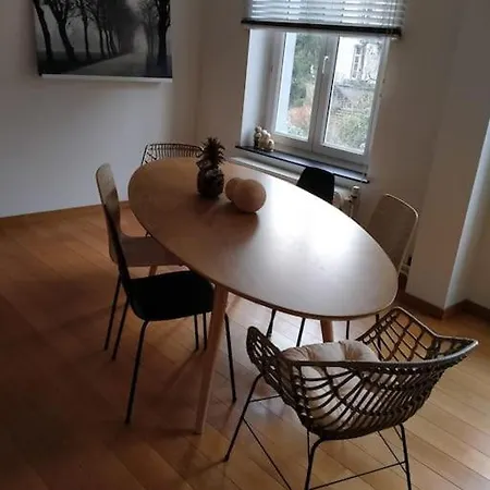 'nulle Part Ailleurs' Apartment *